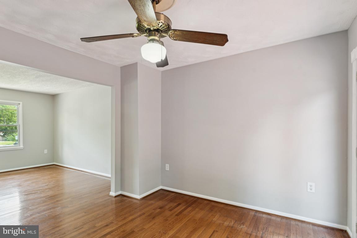 9405 Loughran Road Fort Washington, MD 20744 - Photo 14 of 42 Gallery Image 14