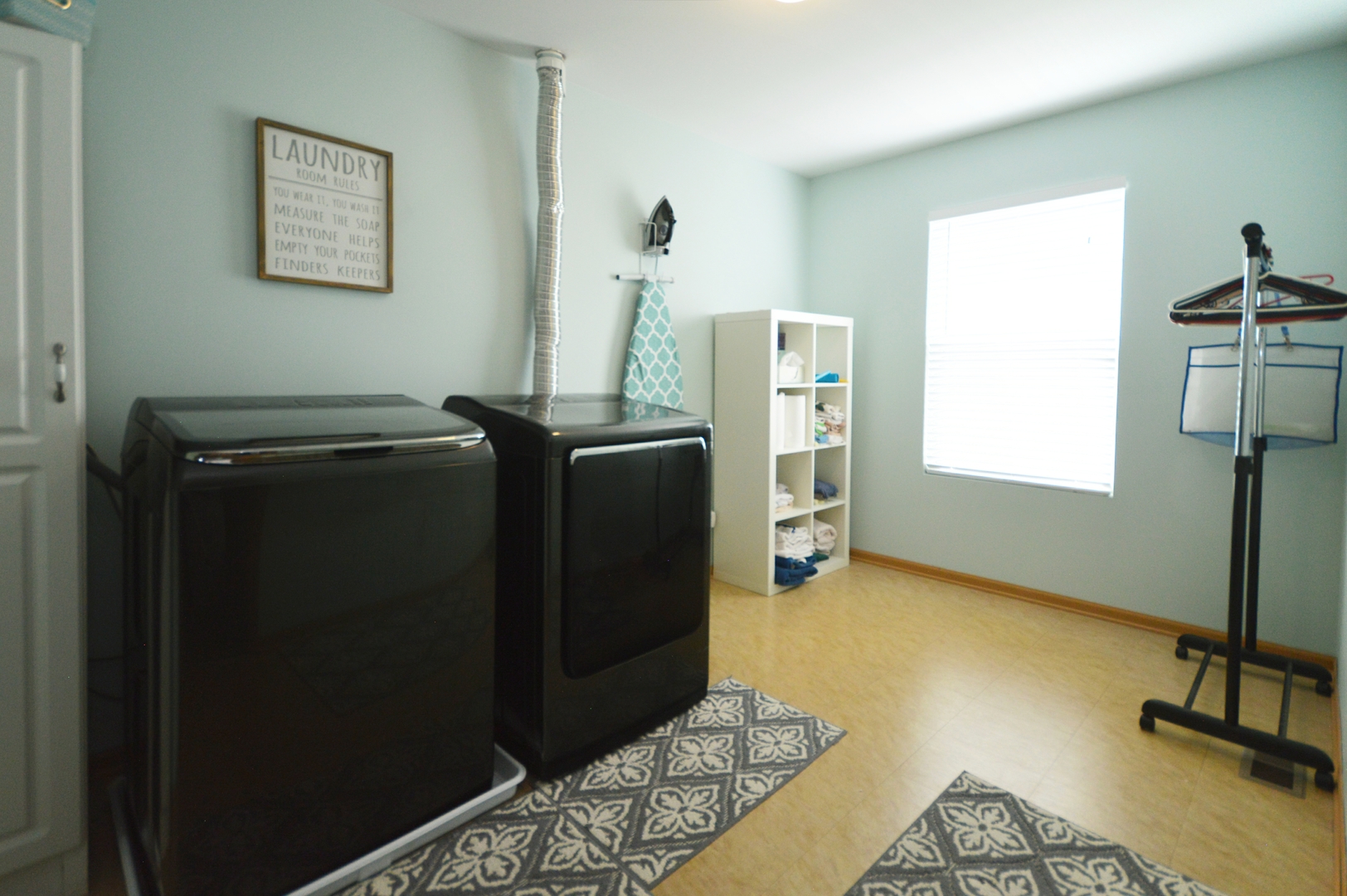 1504 Roth Drive Joliet, IL 60431 - Photo 24 of 27 a room with furniture and a window