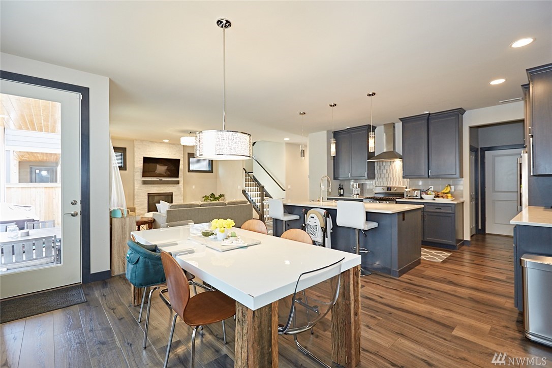 19403 Meridian Avenue South, Unit 43 Bothell, WA 98012 - Photo 7 of 24 Gallery Image 7