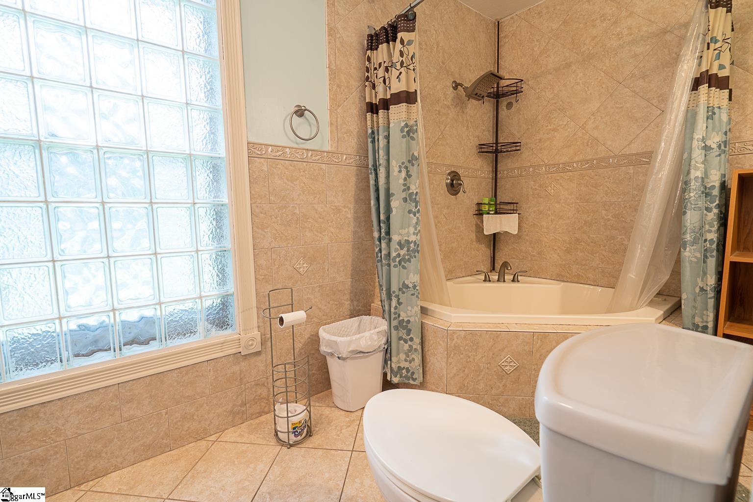 151 Spring Valley Road Pickens, SC 29671 - Photo 12 of 36