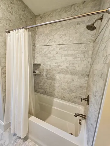 $879,900 | 4 Sabrinas Way, North Dartmouth, MA 02747