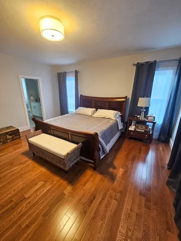 $879,900 | 4 Sabrinas Way, North Dartmouth, MA 02747