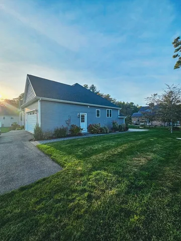 $879,900 | 4 Sabrinas Way, North Dartmouth, MA 02747