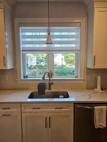 $879,900 | 4 Sabrinas Way, North Dartmouth, MA 02747