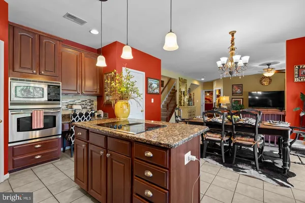 $699,900 | 1204 Northern Lights Drive, Upper Marlboro, MD 20774