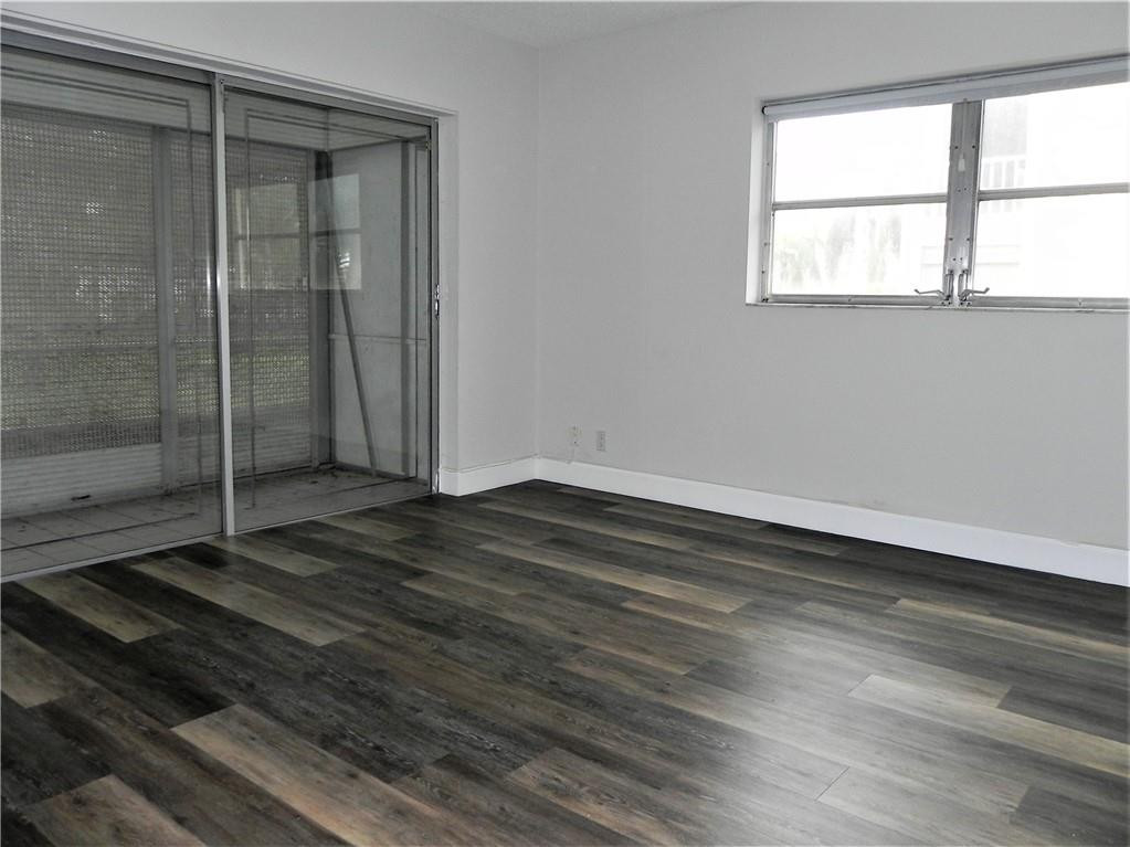 4650 Washington Street, Unit 111 Hollywood, FL 33021 - Photo 21 of 38 Photo 21