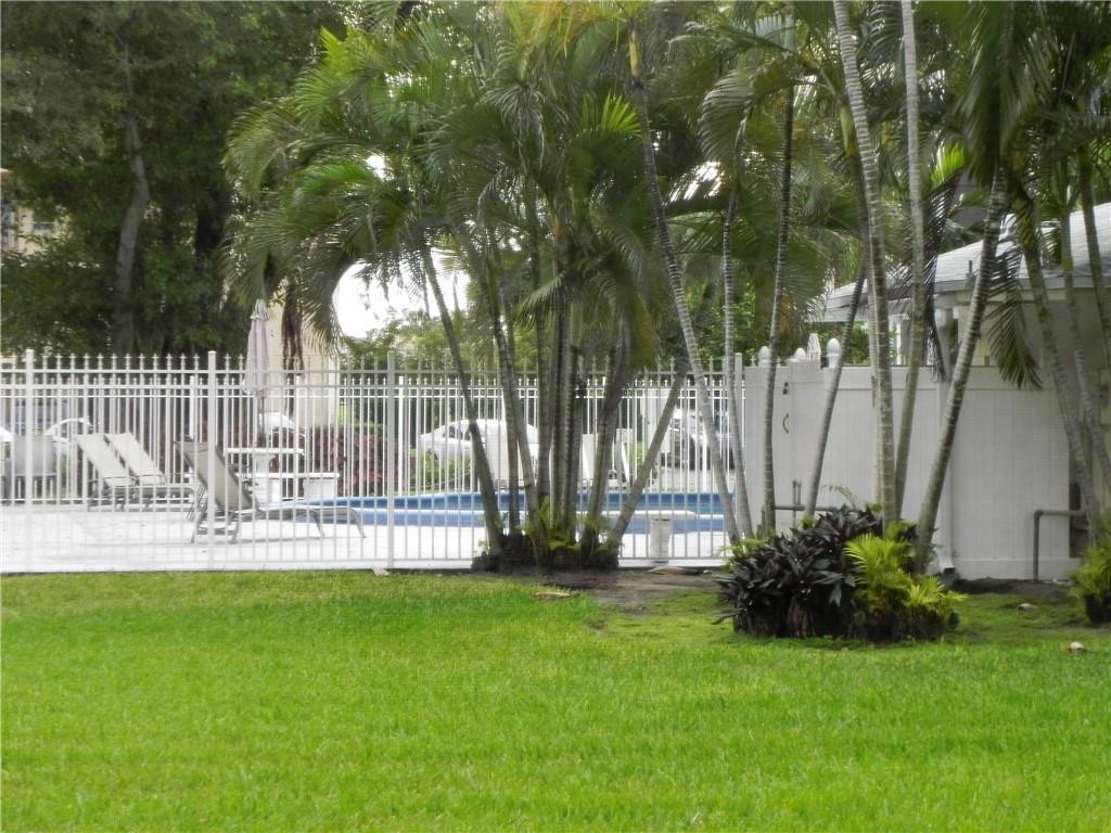 4650 Washington Street, Unit 111 Hollywood, FL 33021 - Photo 29 of 38 Photo 29