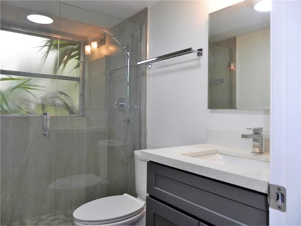 4650 Washington Street, Unit 111 Hollywood, FL 33021 - Photo 9 of 38 Photo 9