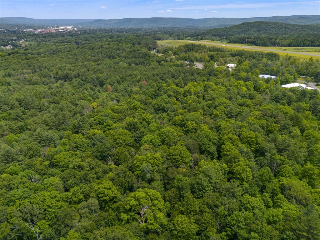 500 Barker Road Pittsfield, MA 01201 - Photo 11 of 12 Gallery Image 11