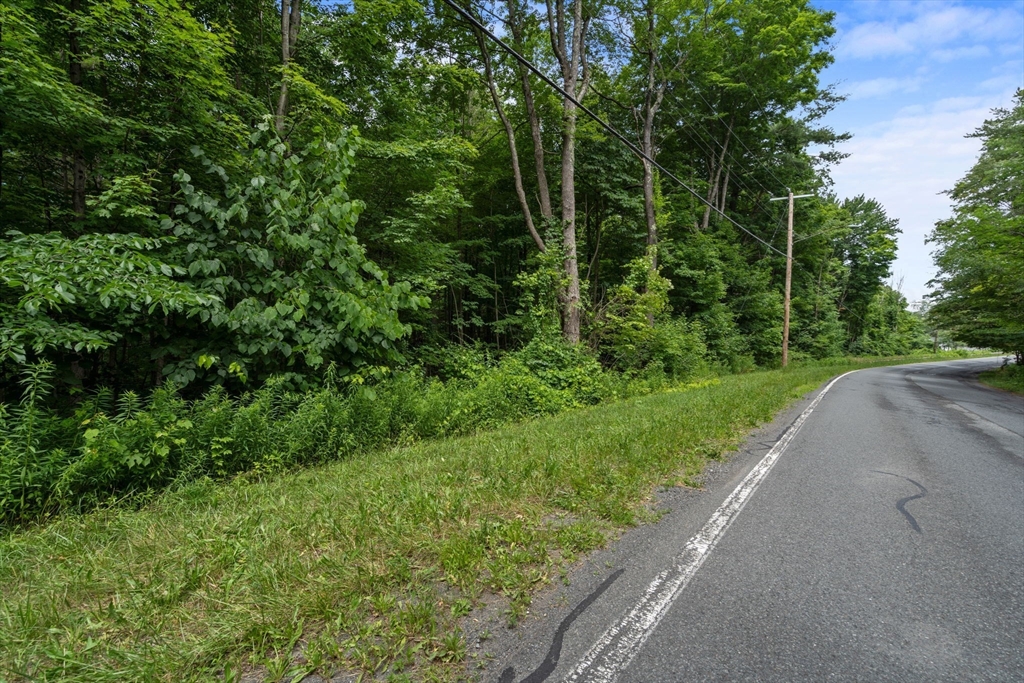500 Barker Road Pittsfield, MA 01201 - Photo 4 of 12 Gallery Image 4