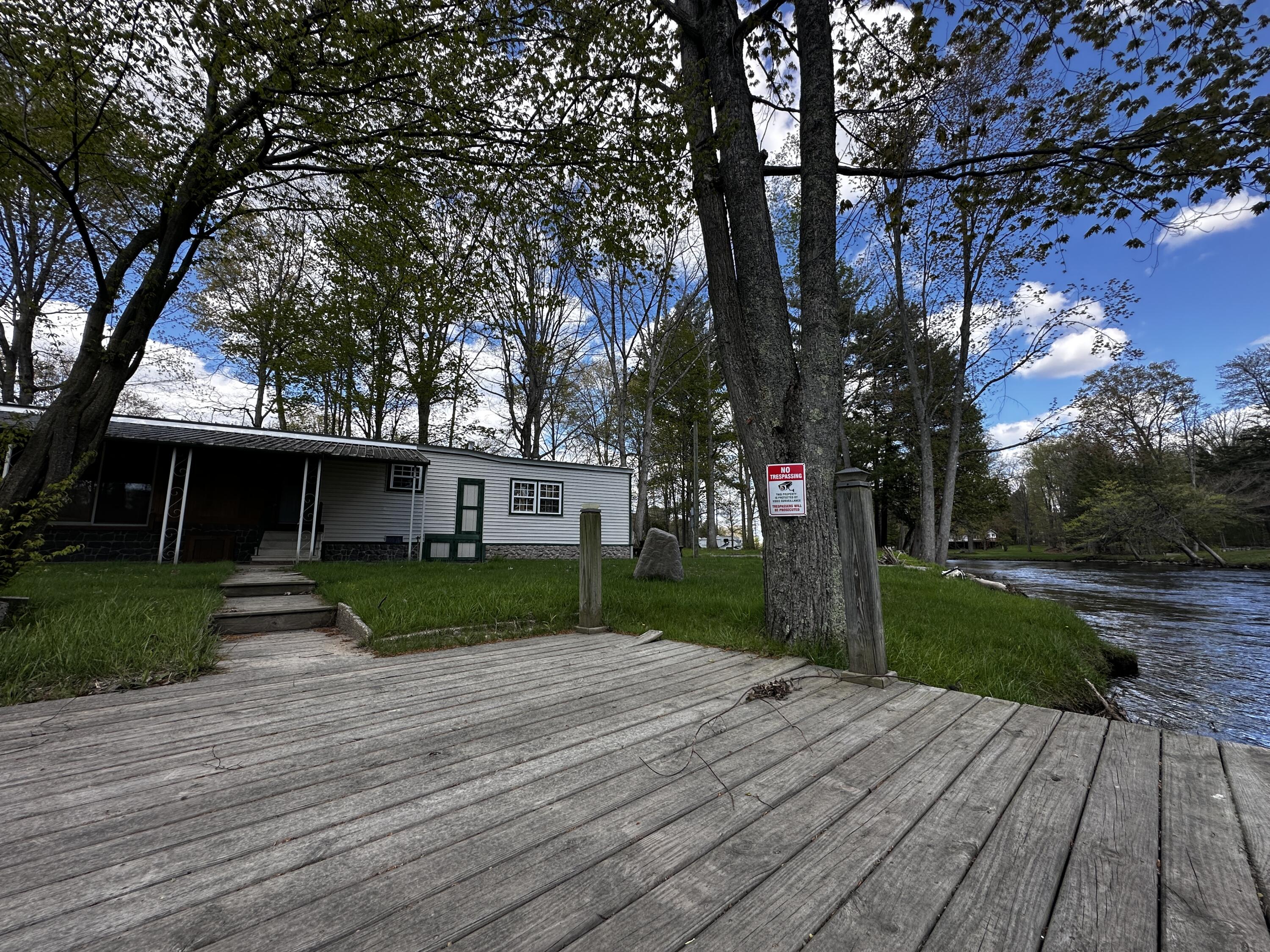 8933 East M 20 Hesperia, MI 49421 - Photo 2 of 47 IMG_9255