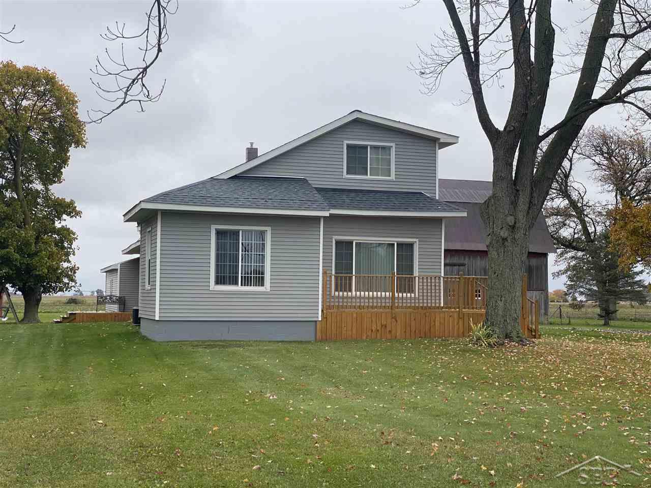 10338 Dean Road St. Louis, MI 48880 - Photo 2 of 29