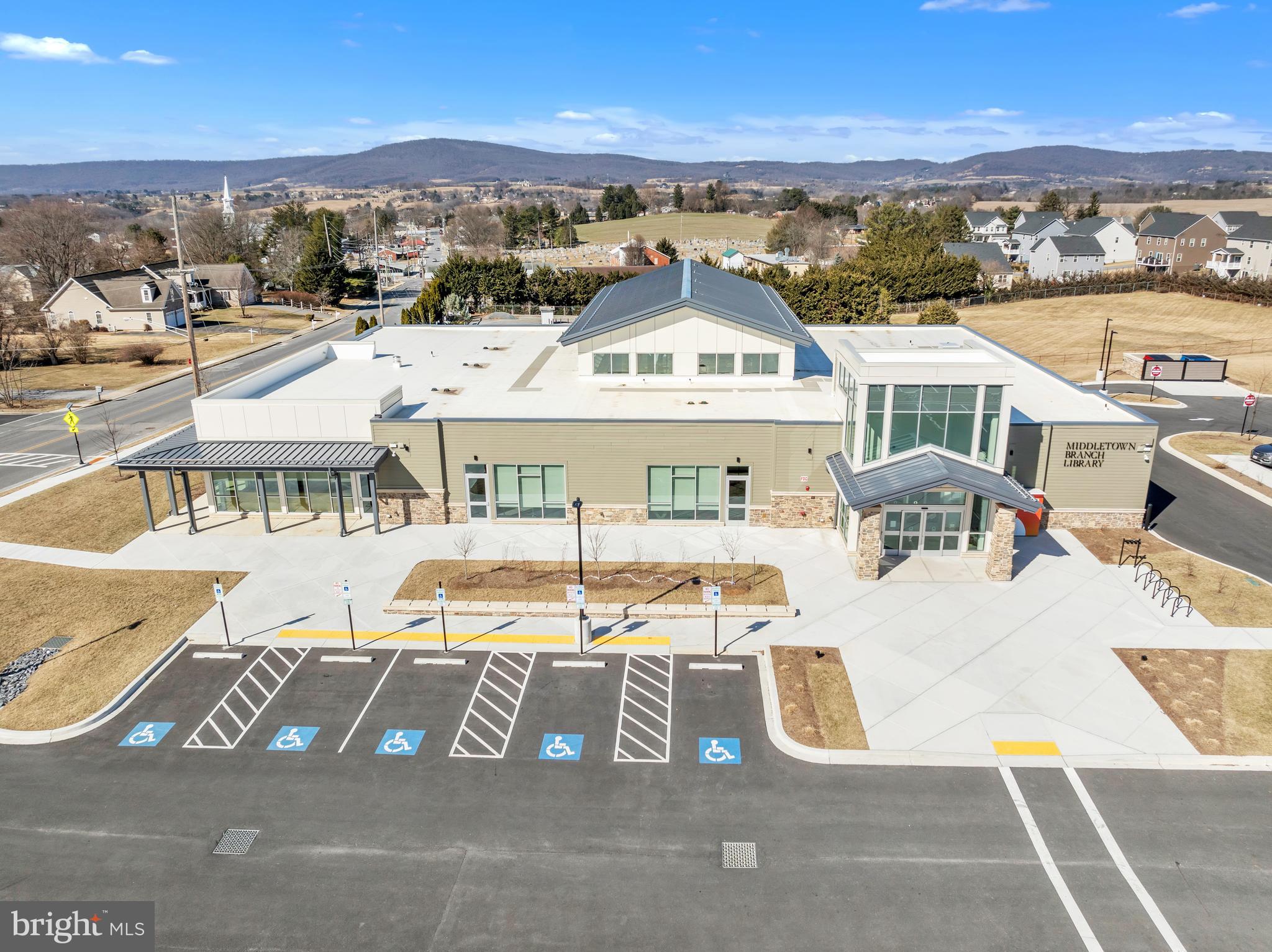 2801 Grandview Drive Middletown, MD 21769 - Photo 55 of 59 a view of a house with pool and ocean view