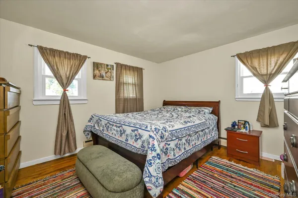 $625,000 | 16 East Chestnut Street, Central Islip, NY 11722
