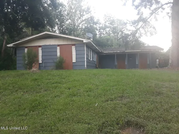 $29,900 | 1676 Smallwood Street, Jackson, MS 39212