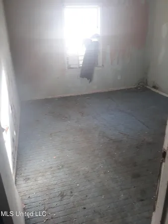 $29,900 | 1676 Smallwood Street, Jackson, MS 39212