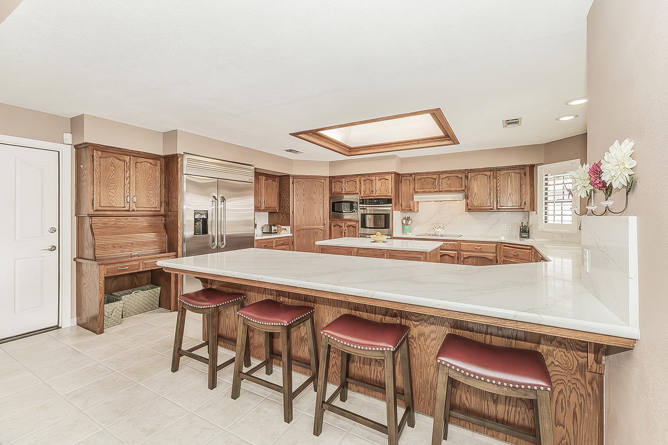 1405 West Flora Avenue Reedley, CA 93654 - Photo 18 of 61