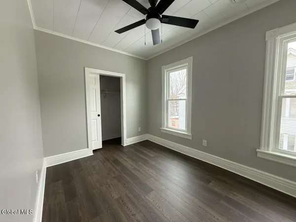 $1,200 | Undisclosed Address, Amsterdam, NY 12010