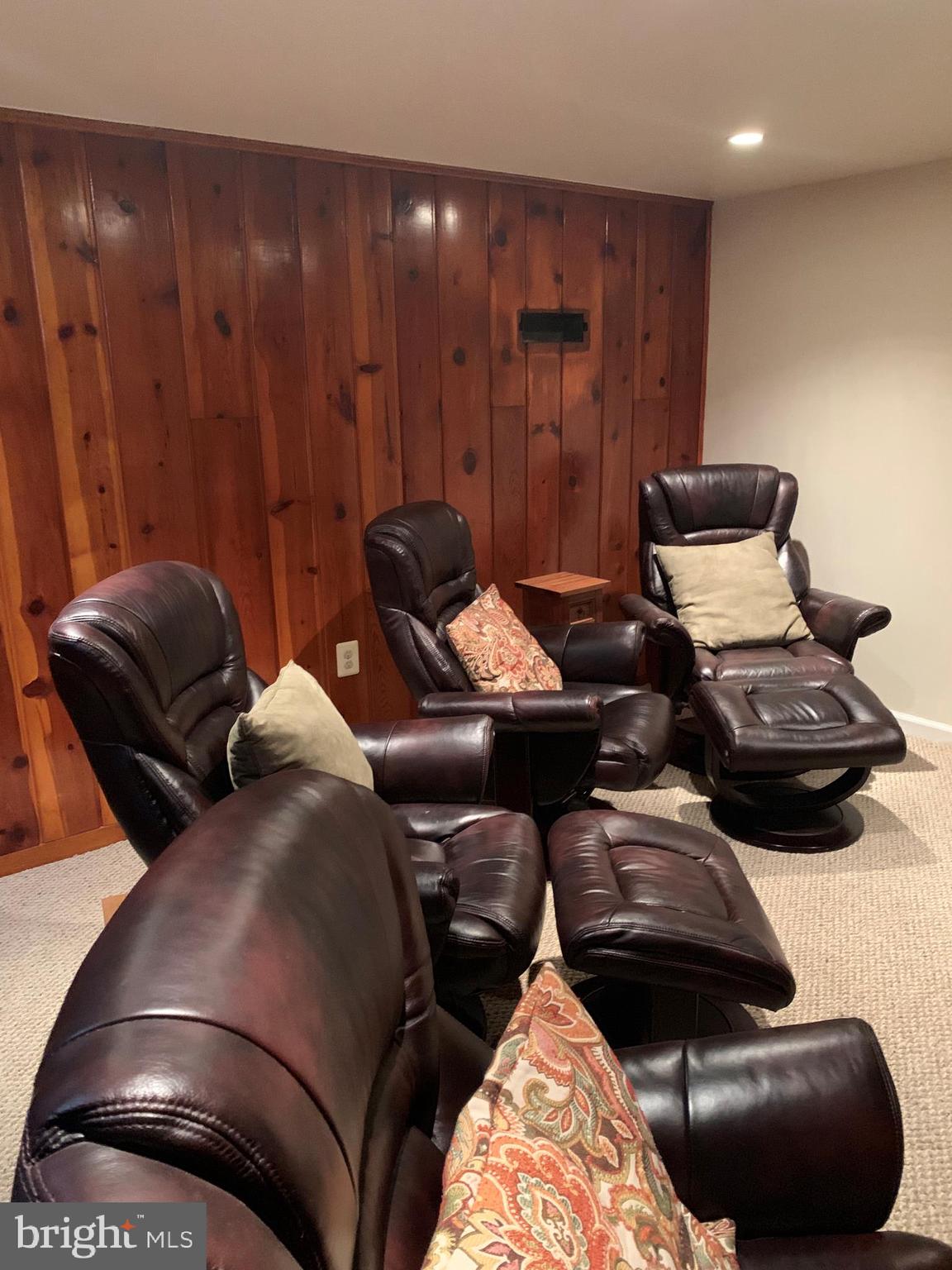 8008 Wallace Road Baltimore, MD 21222 - Photo 22 of 37 a living room with furniture