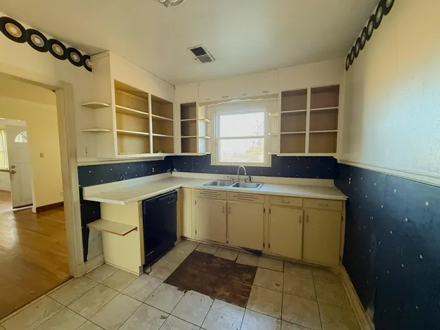 $110,000 | 1229 Marlin Road, Memphis, TN 38116