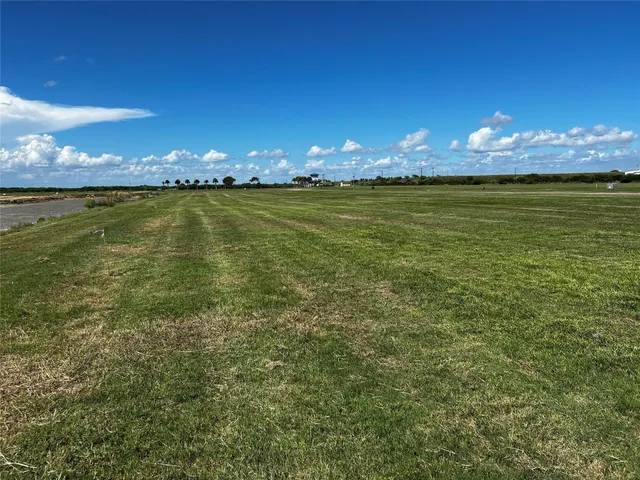 $49,900 | 2952 Palacios Bay Drive, Palacios, TX 77465