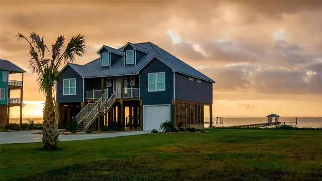 $49,900 | 2952 Palacios Bay Drive, Palacios, TX 77465