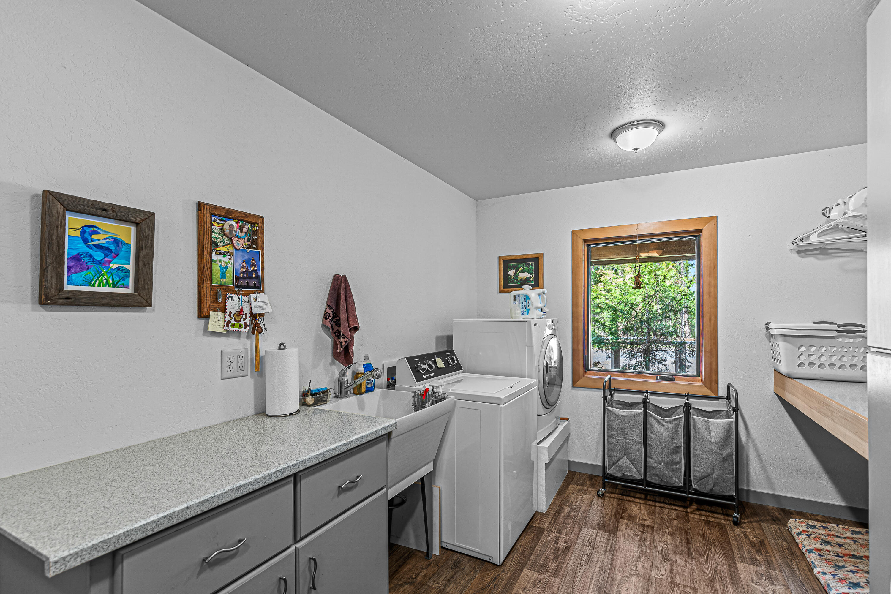 2455 Cobleigh Road Eagle Point, OR 97524 - Photo 39 of 63 9R9A5855