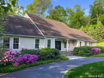 $1,650,000 | 19 Hull Place, Ridgefield, CT 06877