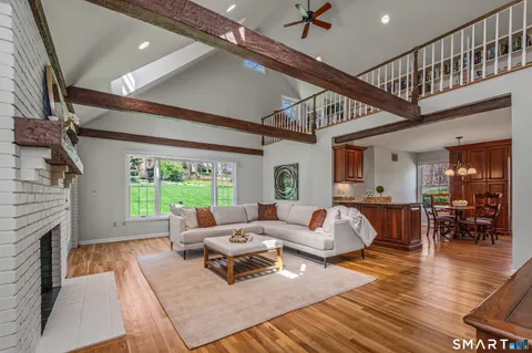 $1,650,000 | 19 Hull Place, Ridgefield, CT 06877