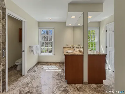 $1,650,000 | 19 Hull Place, Ridgefield, CT 06877