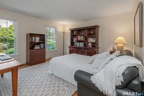 $1,650,000 | 19 Hull Place, Ridgefield, CT 06877