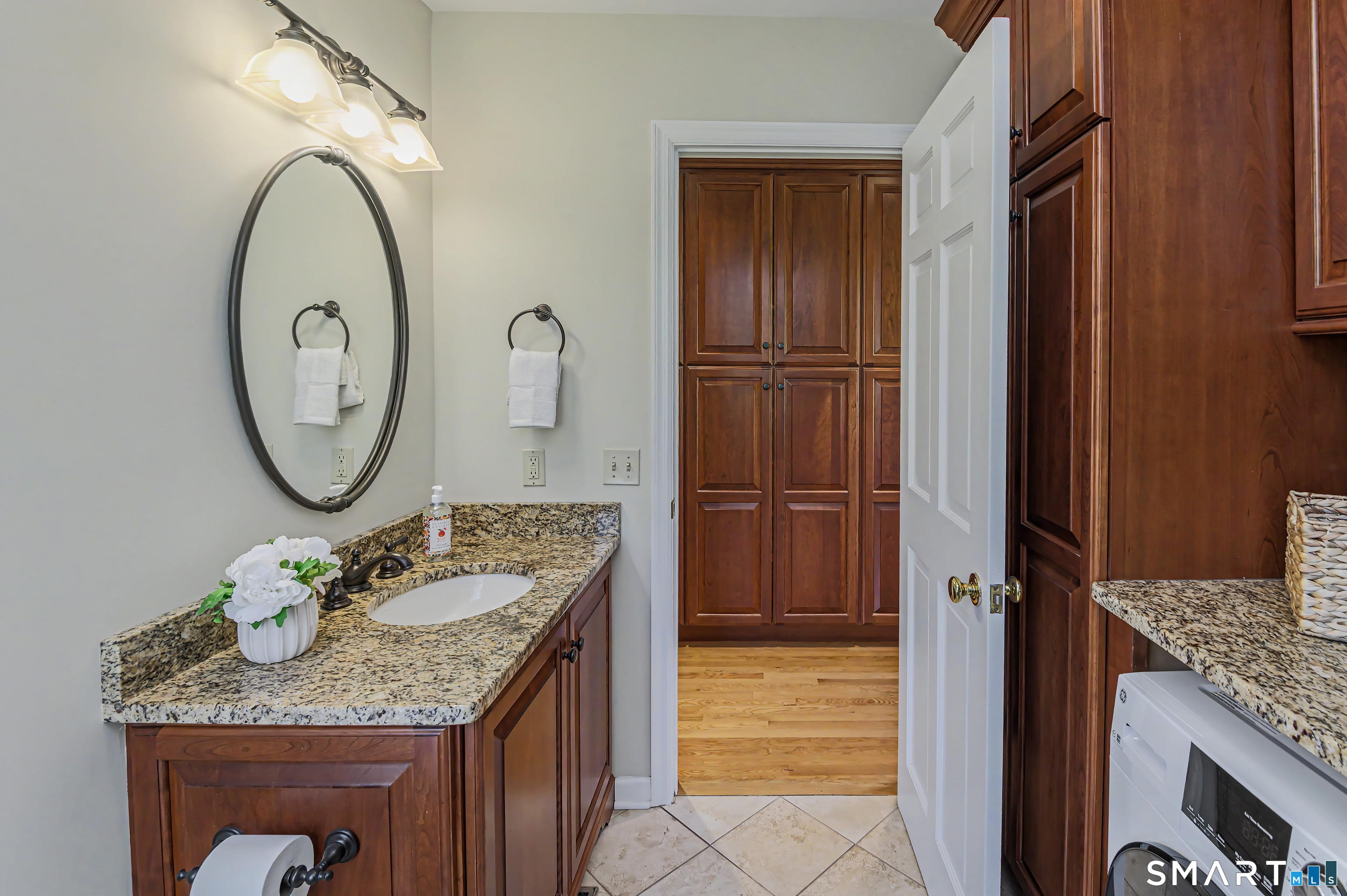 19 Hull Place Ridgefield, CT 06877 - Photo 22 of 39