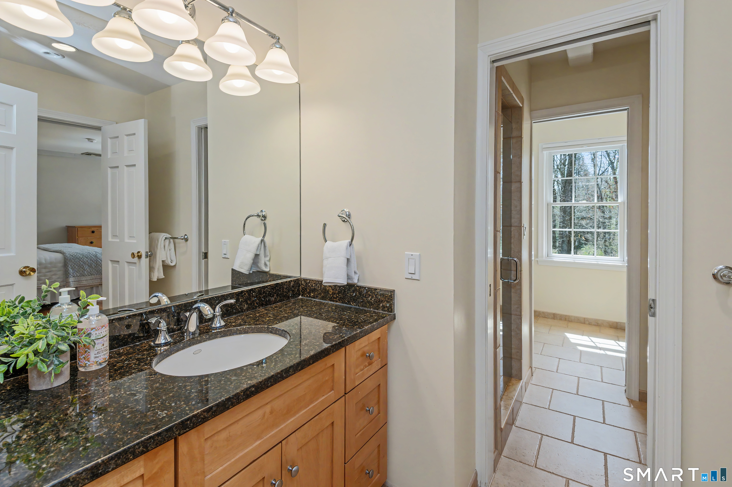 19 Hull Place Ridgefield, CT 06877 - Photo 25 of 39