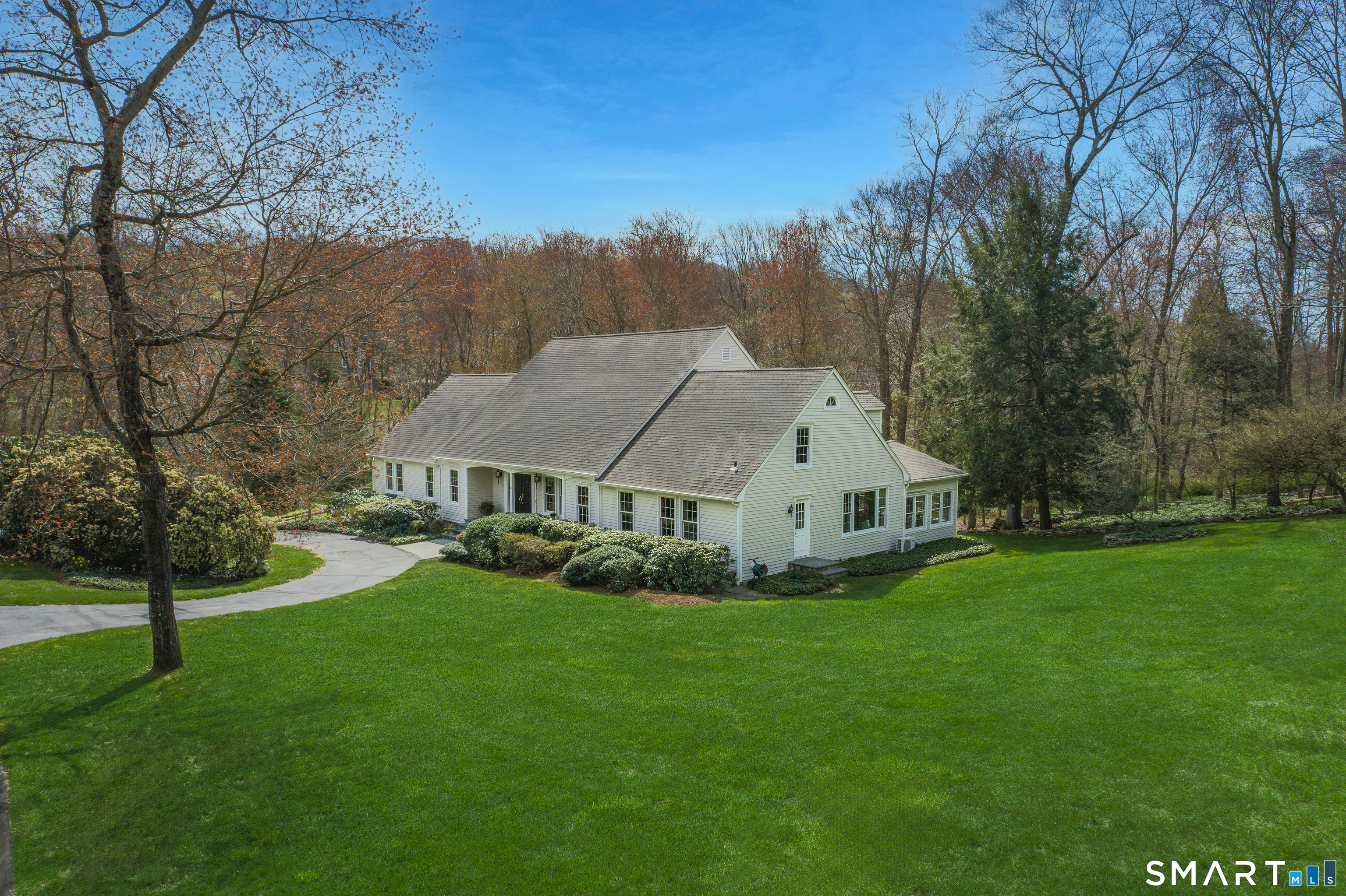 19 Hull Place Ridgefield, CT 06877 - Photo 30 of 39