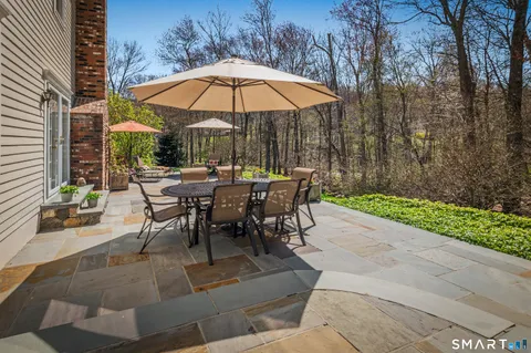 $1,650,000 | 19 Hull Place, Ridgefield, CT 06877