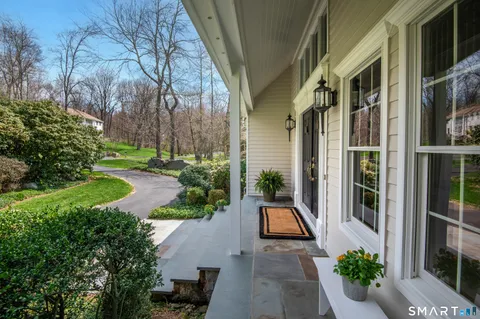 $1,650,000 | 19 Hull Place, Ridgefield, CT 06877