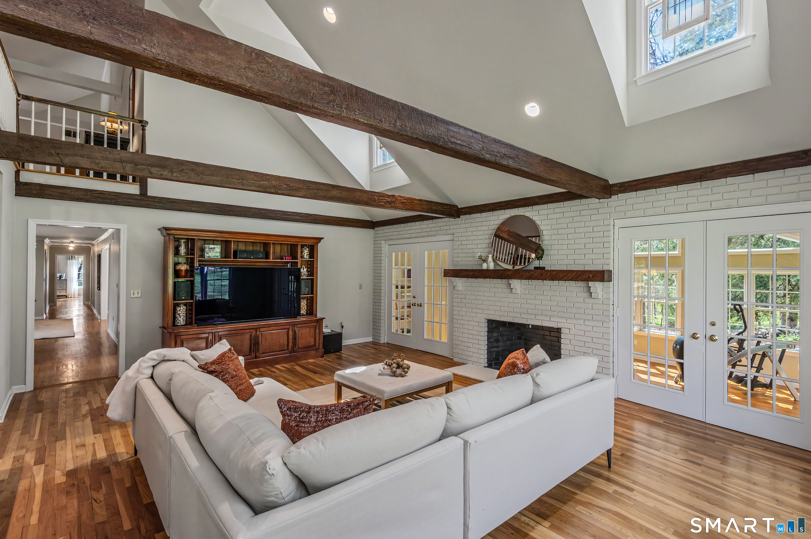 19 Hull Place Ridgefield, CT 06877 - Photo 9 of 39