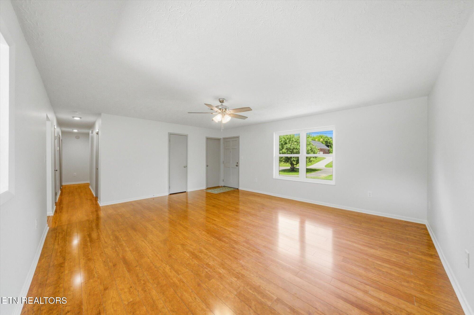 409 Windrush Circle Sevierville, TN 37862 - Photo 6 of 32 06-409-Windrush-Cir-Sevierville-TN-6