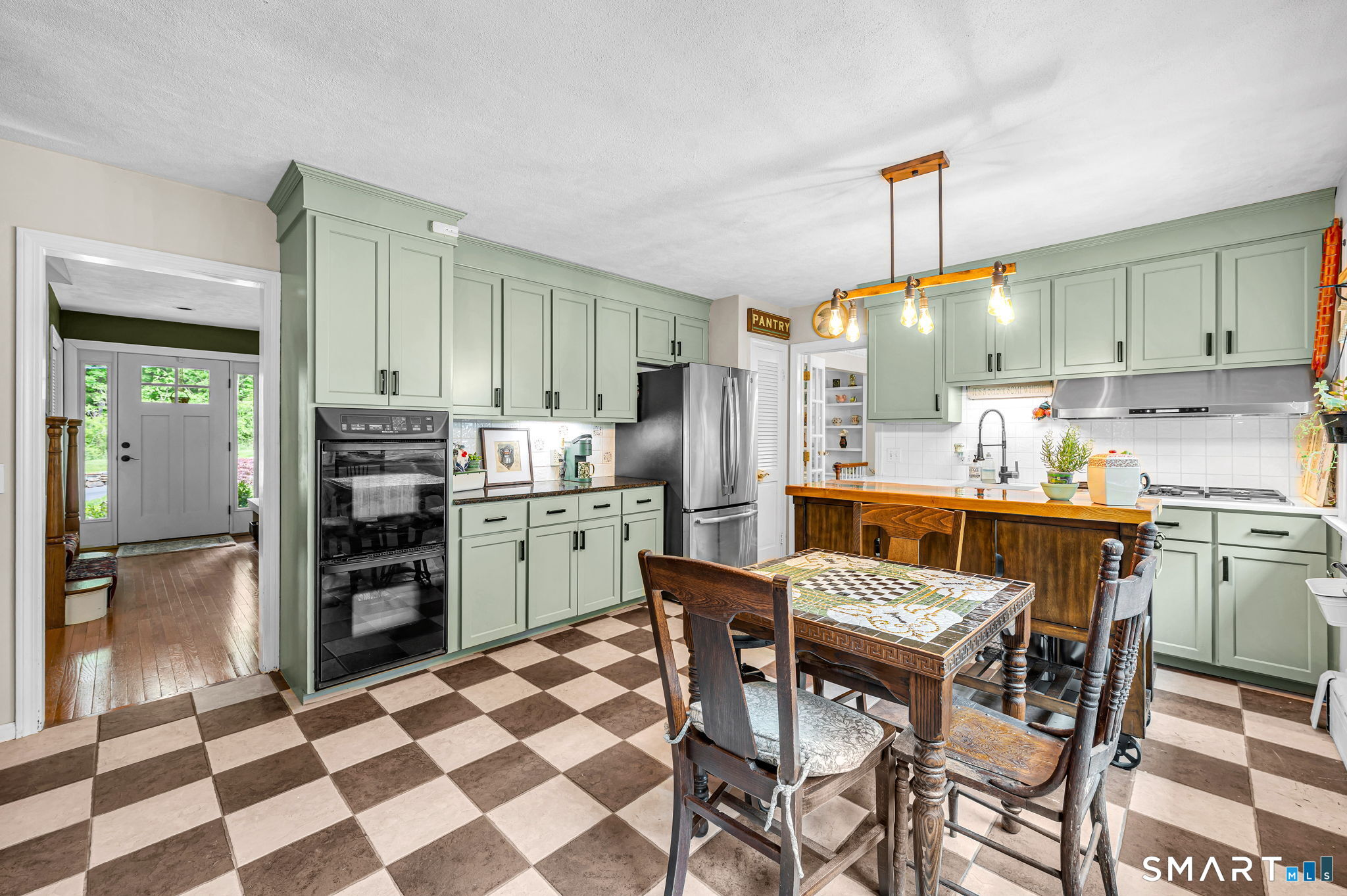 64 Parker Road Somers, CT 06071 - Photo 15 of 39