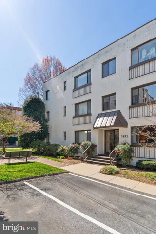 $295,000 | 3827 Davis Place Northwest, Unit 5, Washington, DC 20007