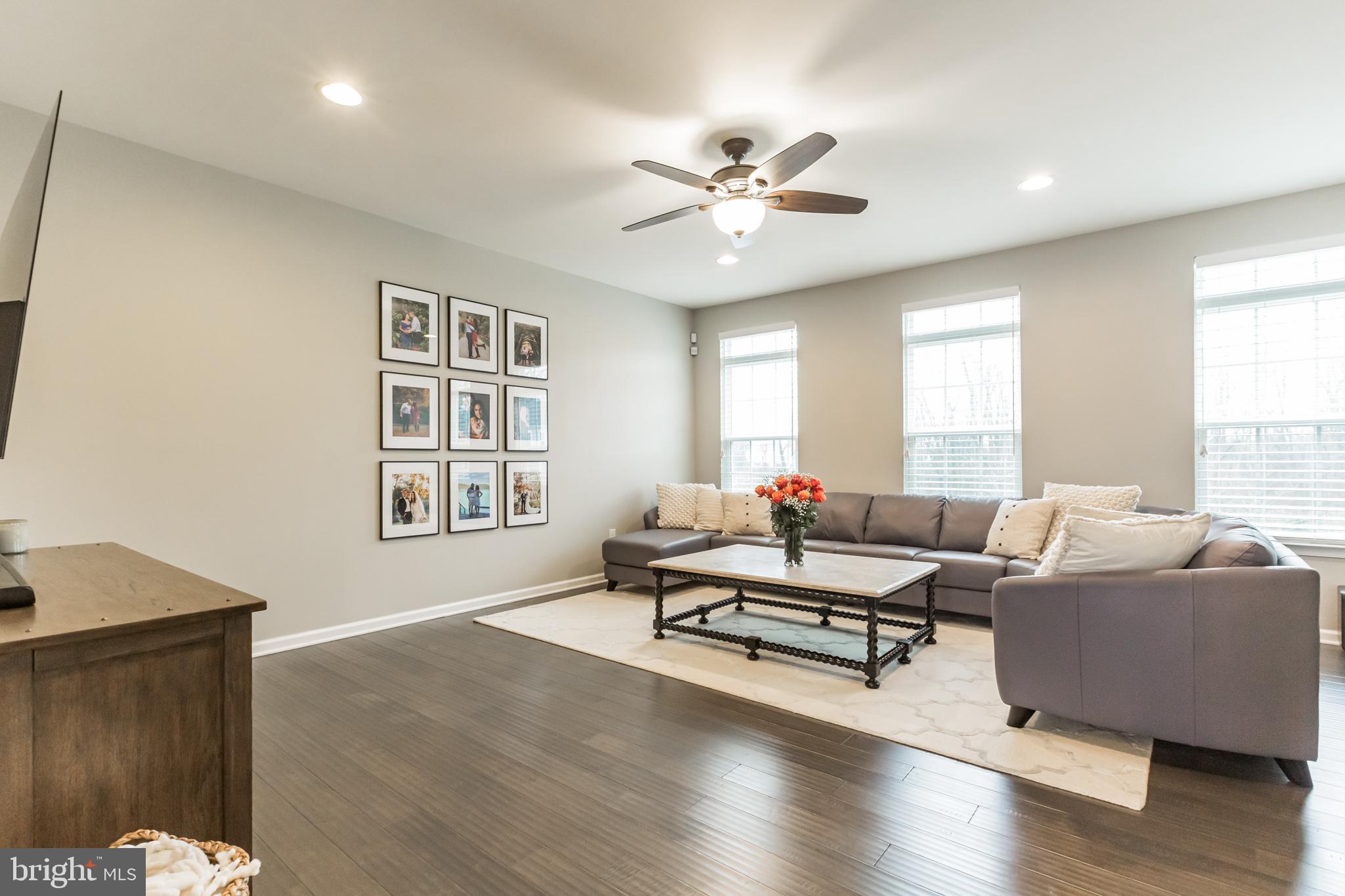 5 Grace Drive Marlton, NJ 08053 - Photo 4 of 36 Living room