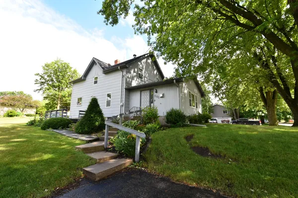 $239,900 | 581 2nd Avenue, Zumbrota, MN 55992