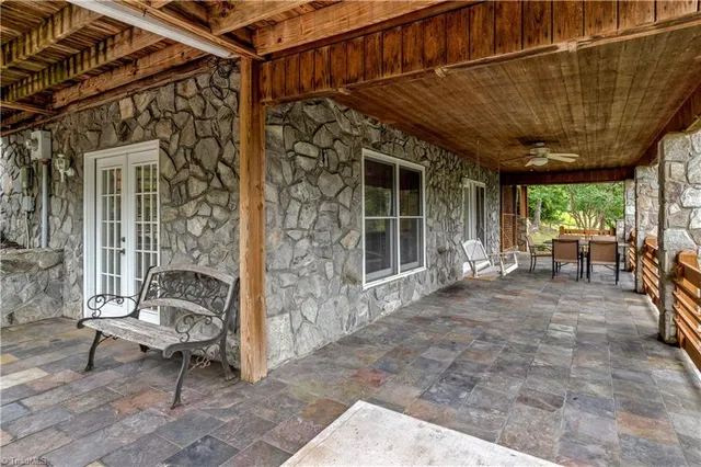 $925,000 | 197 Clubhouse Drive, Traphill, NC 28685