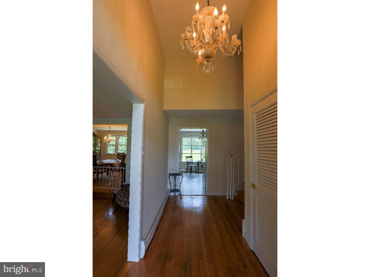 655 Lily Road Warminster, PA 18974 - Photo 8 of 21 Gallery Image 8
