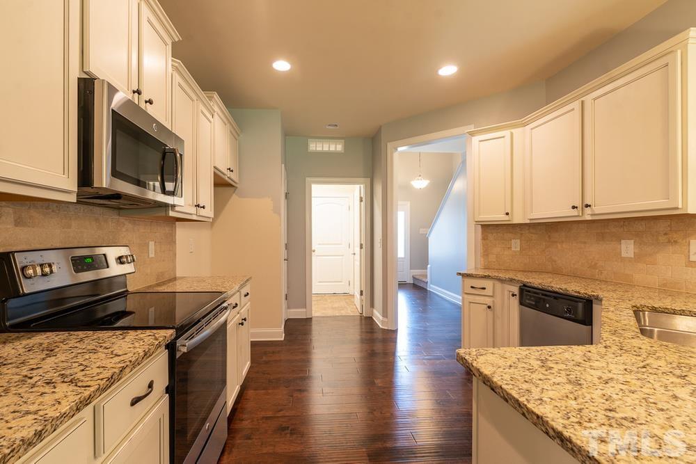 98 Cypress Ridge Way. Willow Spring, NC 27592 - Photo 5 of 30 Gallery Image 5