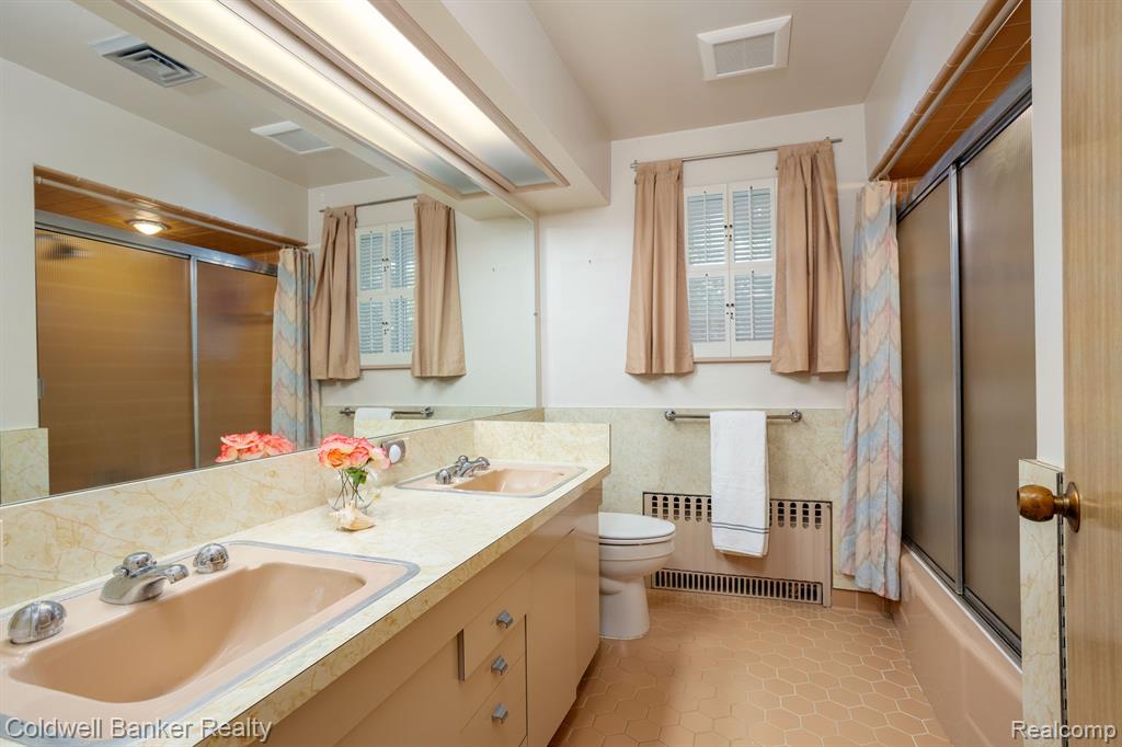 75 Shoreham Road Grosse Pointe Shores, MI 48236 - Photo 19 of 39