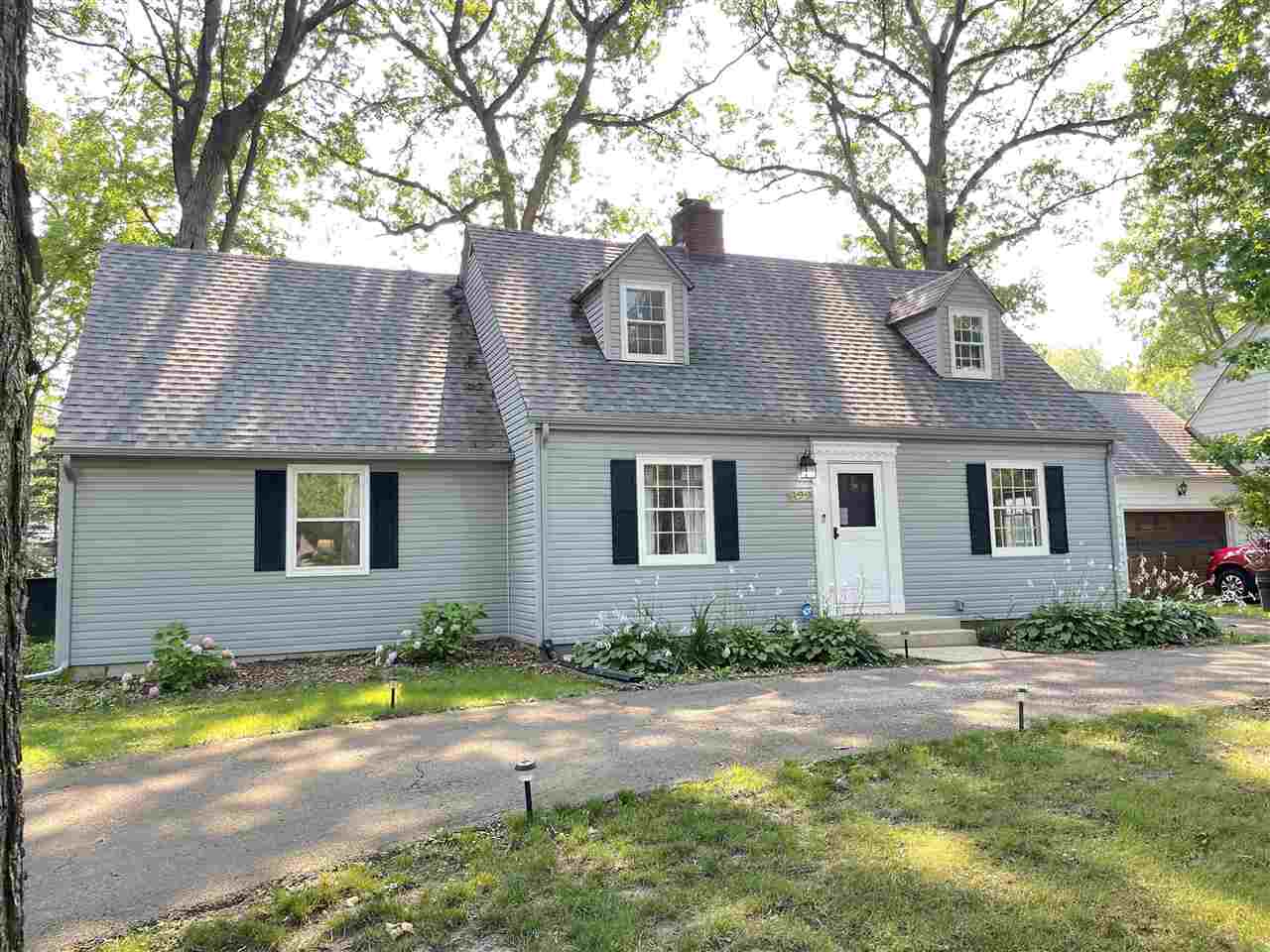 1622 Quentin Road Rockford, IL 61108 - Photo 1 of 52 Gallery Image 1