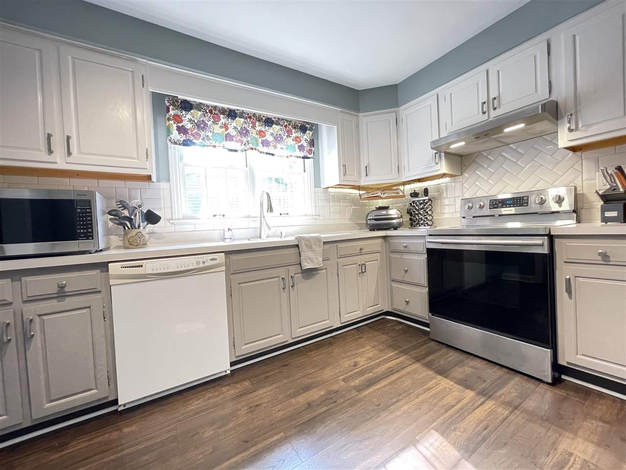 1622 Quentin Road Rockford, IL 61108 - Photo 19 of 52 Gallery Image 19