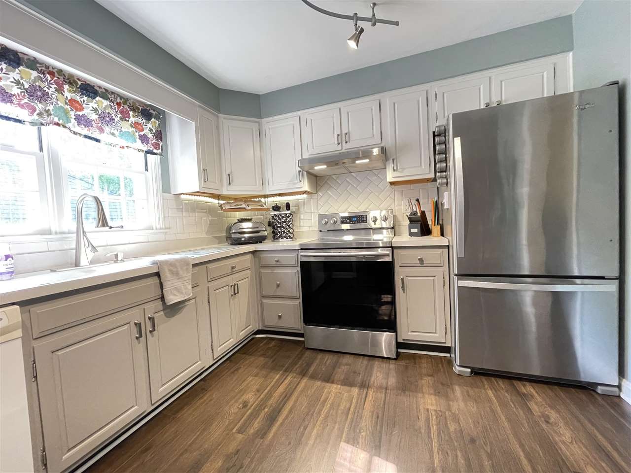 1622 Quentin Road Rockford, IL 61108 - Photo 21 of 52 Gallery Image 21
