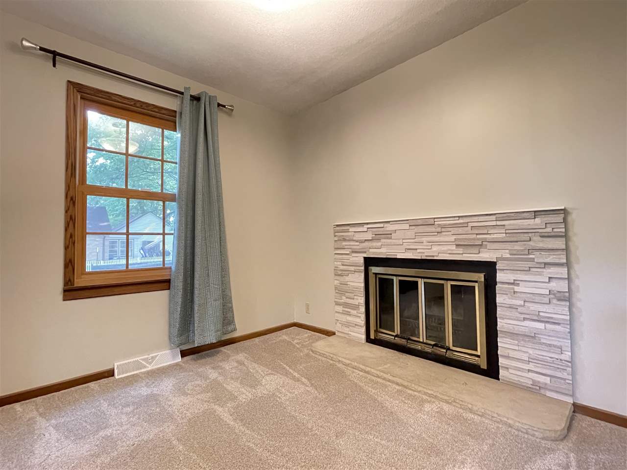 1622 Quentin Road Rockford, IL 61108 - Photo 34 of 52 Gallery Image 34